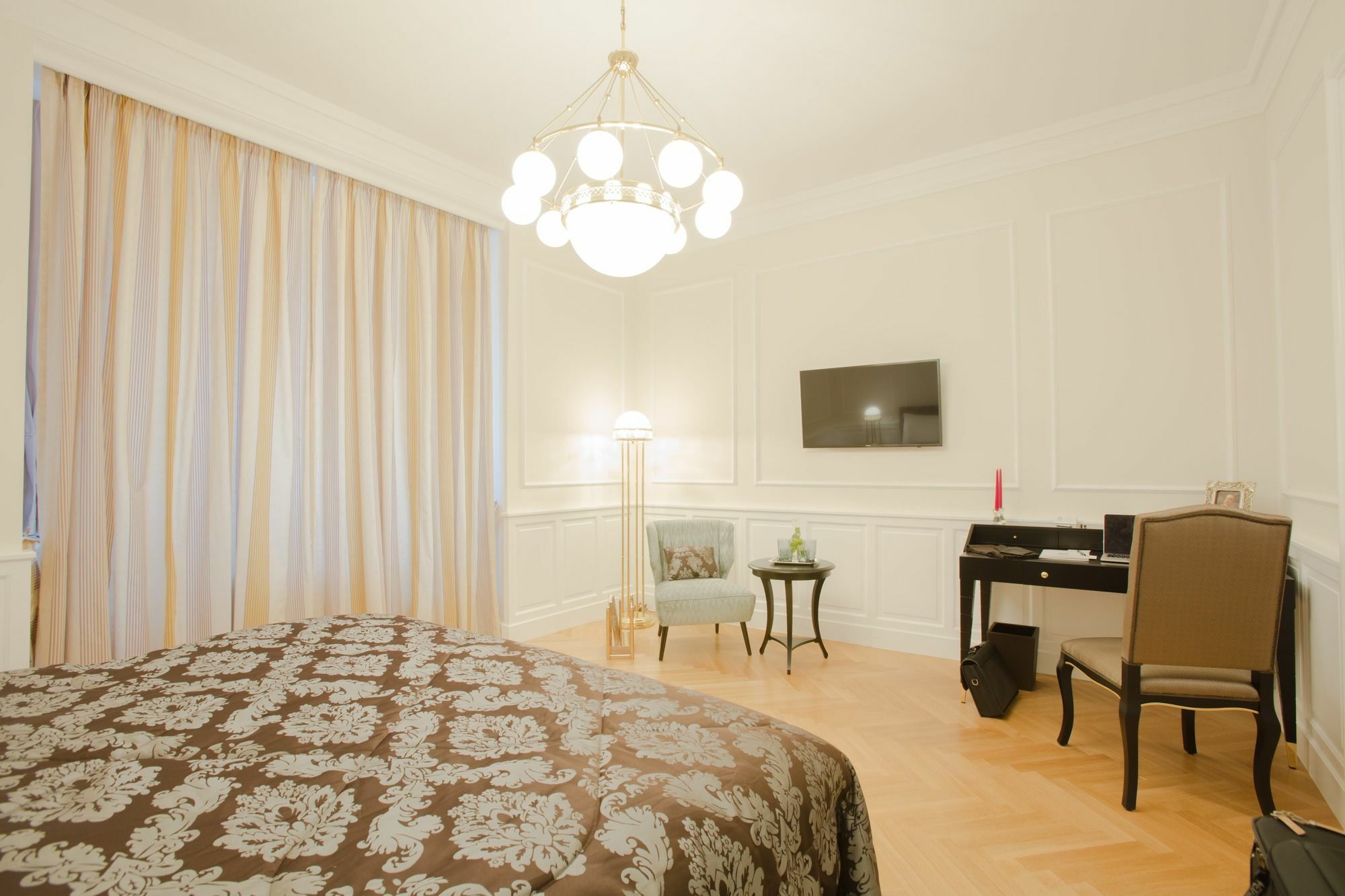 Imperium Residence - Experience The Most Luxurious Apartment In Vienna Center Buitenkant foto