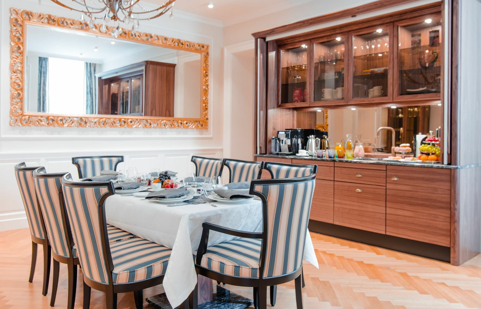 Imperium Residence - Experience The Most Luxurious Apartment In Vienna Center Buitenkant foto
